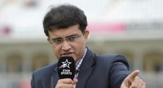 Shastri is living in a fool's world: Ganguly hits back