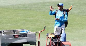 Dhoni and the story of his flawless 'keeping skills