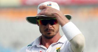 Steyn's close call with deadly African snake