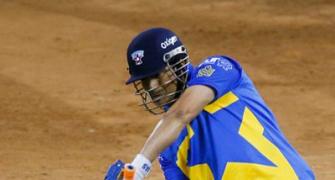 Warne's Warriors too good for Sachin's Blasters in Game 2
