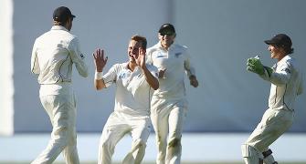 New Zealand's Wagner defends bouncer after grounding Smith