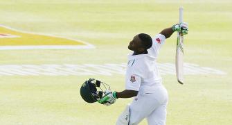 England sledging pushes tiny Bavuma to smash maiden Test ton