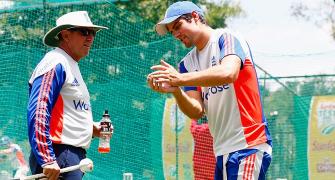 Watch out! England aim to wrap up series