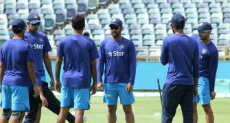 Select team: Should Dhawan replace Jadeja for 2nd ODI?