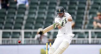 Dethroned South Africa seek remedy for batting woes