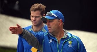 Lehmann extends contract as Australia coach to 2019