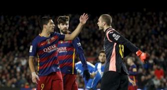 Barca's Suarez handed Cup ban for provocative comments