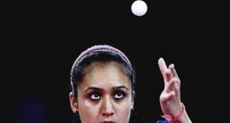 Paddler Batra seeks ace shuttler Saina's advice