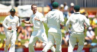 Aus paceman Siddle ruled out of second Test vs SA