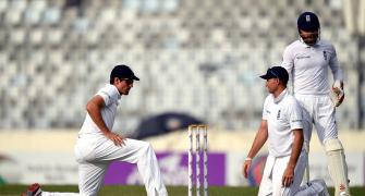 Rhodes on why England's cricketers will struggle in India