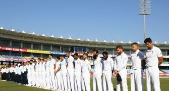 England cricketers pay respects to Armed Forces on Armistice Day