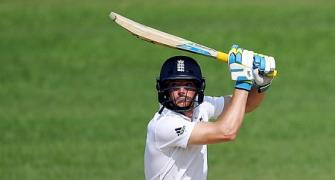 Buttler replaces Duckett as England make changes for Mohali Test