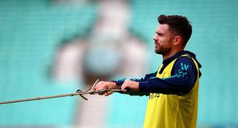 England pacer Anderson to miss first Test against India