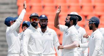 Tillakratne questions Lankan batsmen's shot selection