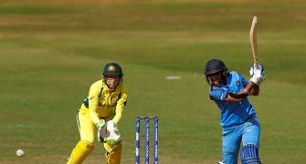 Women's WC: Eng hold advantage vs Ind but face stern test in final