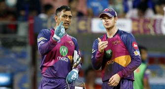 How Dhoni's input is helping Pune captain Smith