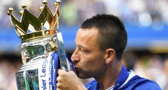 PIX: Champions Chelsea bid farewell to captain Terry