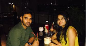 Bhuvi enjoys relaxed evening with his 'better half'