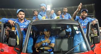 Dhoni drives Kohli and Co across R Premadasa stadium