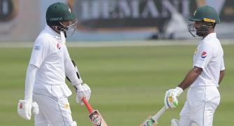 3rd Test: Azhar, Shafiq hit tons as Pakistan take control of decider