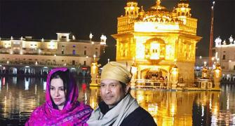 PHOTOS: Tendulkar, Anjali visit Golden Temple in Amritsar