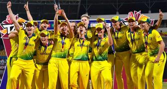 Australia destroy England to win women's T20 title