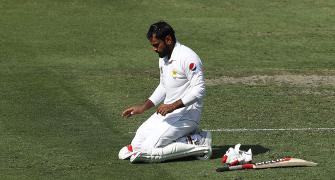 1st Test: Pakistan's Hafeez hits ton as Australia toil on Day 1