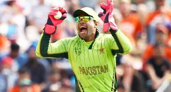 Akmal accuses former Pakistan cricketer of match-fixing