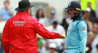 When umpires warned Pakistan, England players