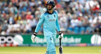 England's batsmen one-dimensional: Boycott