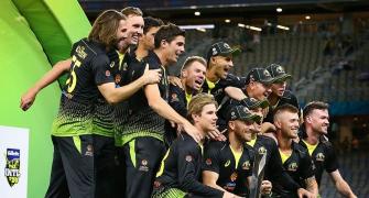 Third T20I: Australia crush Pakistan to win series
