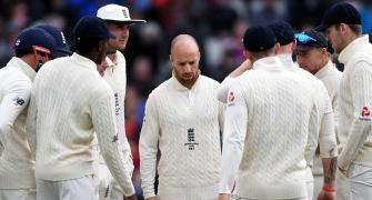 England retain squad for final Ashes Test despite loss