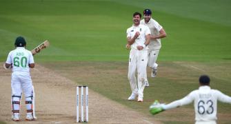 PHOTOS: England vs Pakistan, 3rd Test, Day 4