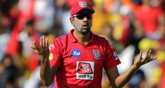 What did Ashwin, Ponting discuss about 'Mankading'?