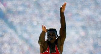 Carl Lewis wants Tokyo Olympics to be held in 2022