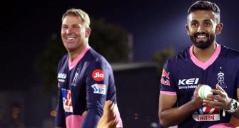 SEE: Warne's masterclass for Royals leg-spinners