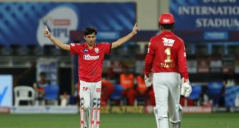 Turning Point: Spinners weave web around RCB