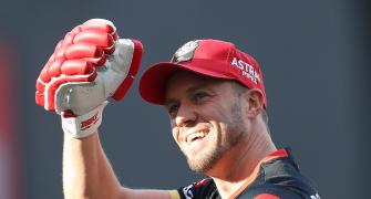 Is there anything AB de Villiers cannot do?