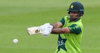 Fakhar's stunning 193 not enough for Pak in 2nd ODI