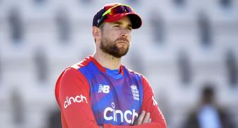 England recall Malan for third India Test; Sibley axed