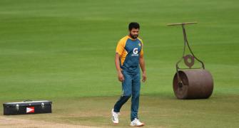 Pak's Azhar tells teammates to play fearlessly vs SA