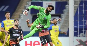 ISL: 10-man FC Goa hold Kerala
