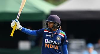 Mithali's 59 in vain as England beat India by 5 wkts