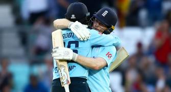 PIX: England crush Sri Lanka to seal T20I series