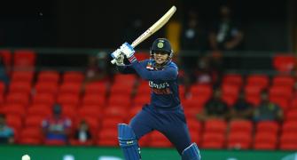 Mandhana's 52 in vain as Aus win women's T20 series
