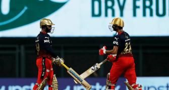 Turning Point: DK-Ahmed Swing It RCB Way