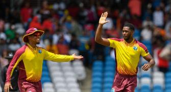 McCoy dedicates 6-wicket haul to his sick mother