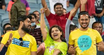 Pune's Fans Rock!