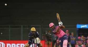 Samson rues 'wickets at wrong time' in RR loss to KKR