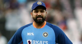 Huge injury scare for India! Rohit hit on forearm